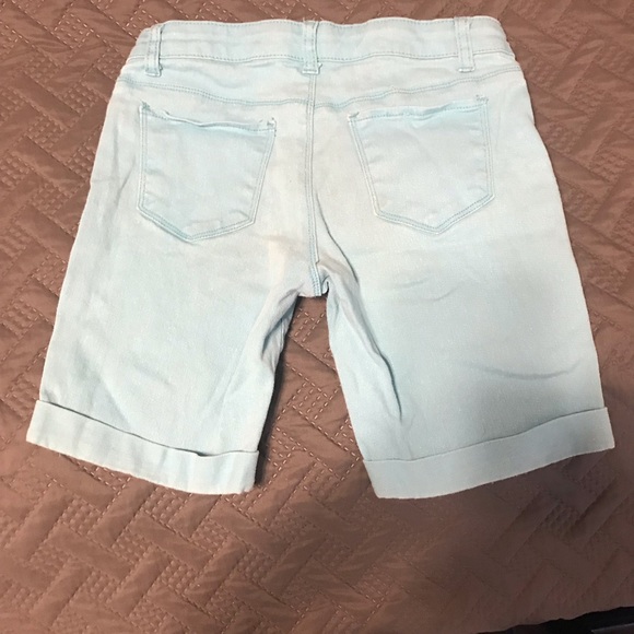 Arizona jean brand light blue Bermuda shorts 10.5 - Picture 2 of 2